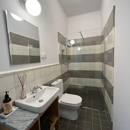 Apartament, Dwor Apartment *
